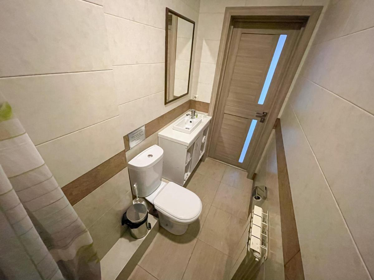 Resident Hotel Каскелен Экстерьер фото