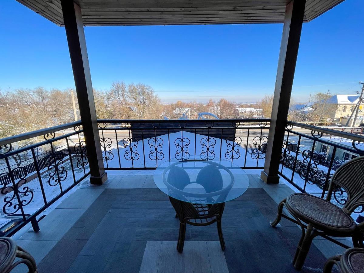 Resident Hotel Каскелен Экстерьер фото